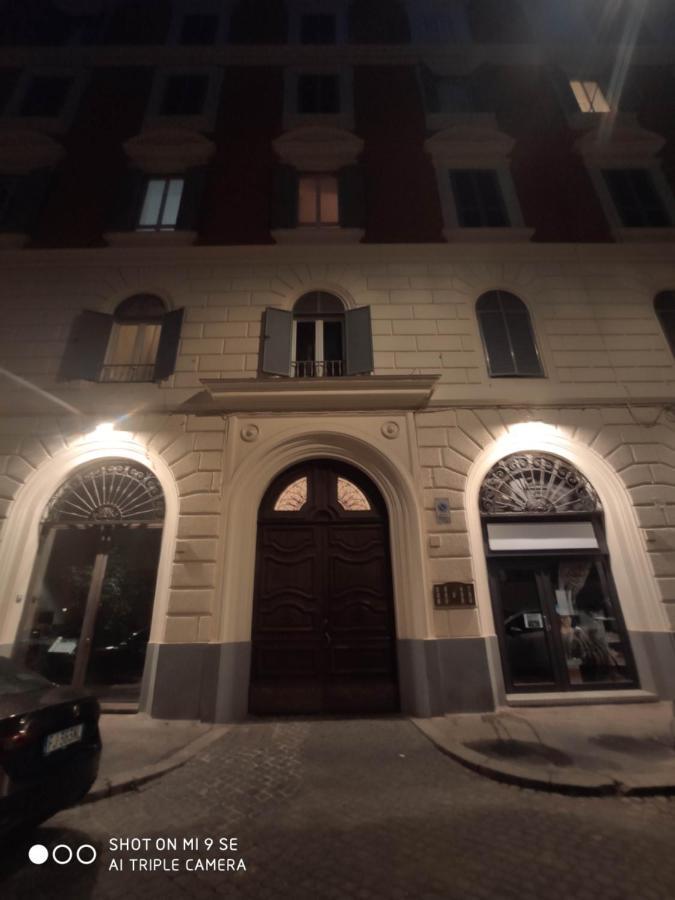Double B Ferruccio I Bed & Breakfast Rome Bagian luar foto