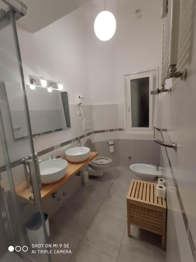 Double B Ferruccio I Bed & Breakfast Rome Bagian luar foto