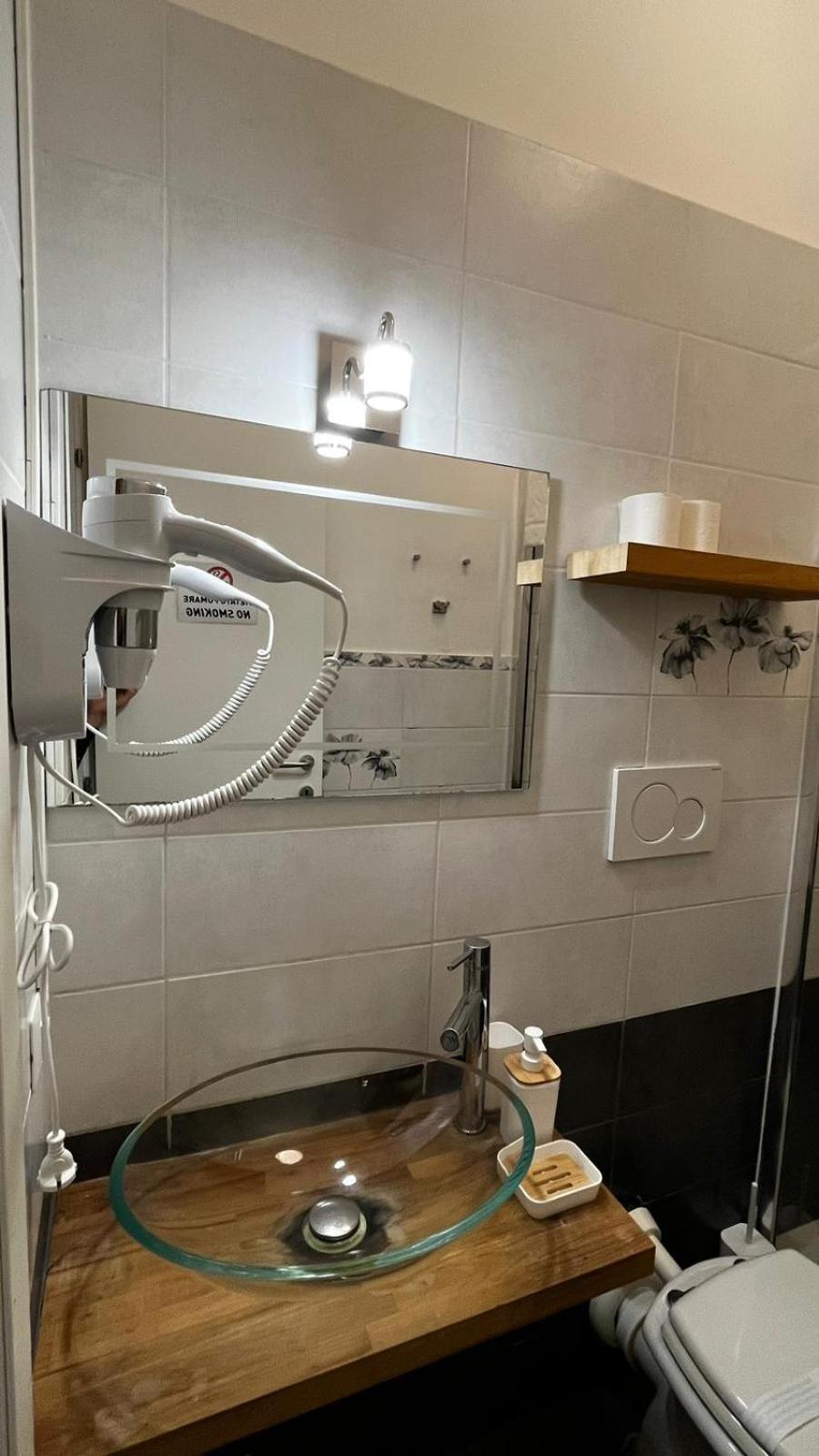 Double B Ferruccio I Bed & Breakfast Rome Bagian luar foto