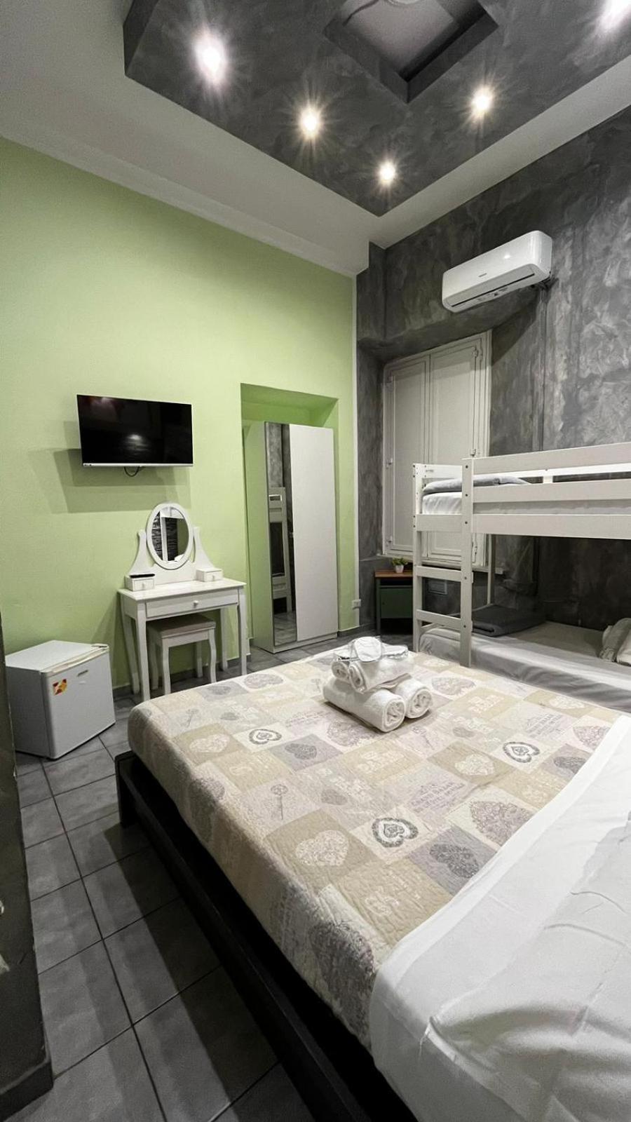 Double B Ferruccio I Bed & Breakfast Rome Bagian luar foto